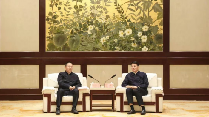 姜冬冬會見新疆商貿(mào)物流集團黨委書記、董事長沈金生一行